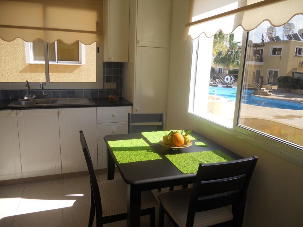 Sirena Sunrise Prestige Apartments Pafos Pokój zdjęcie