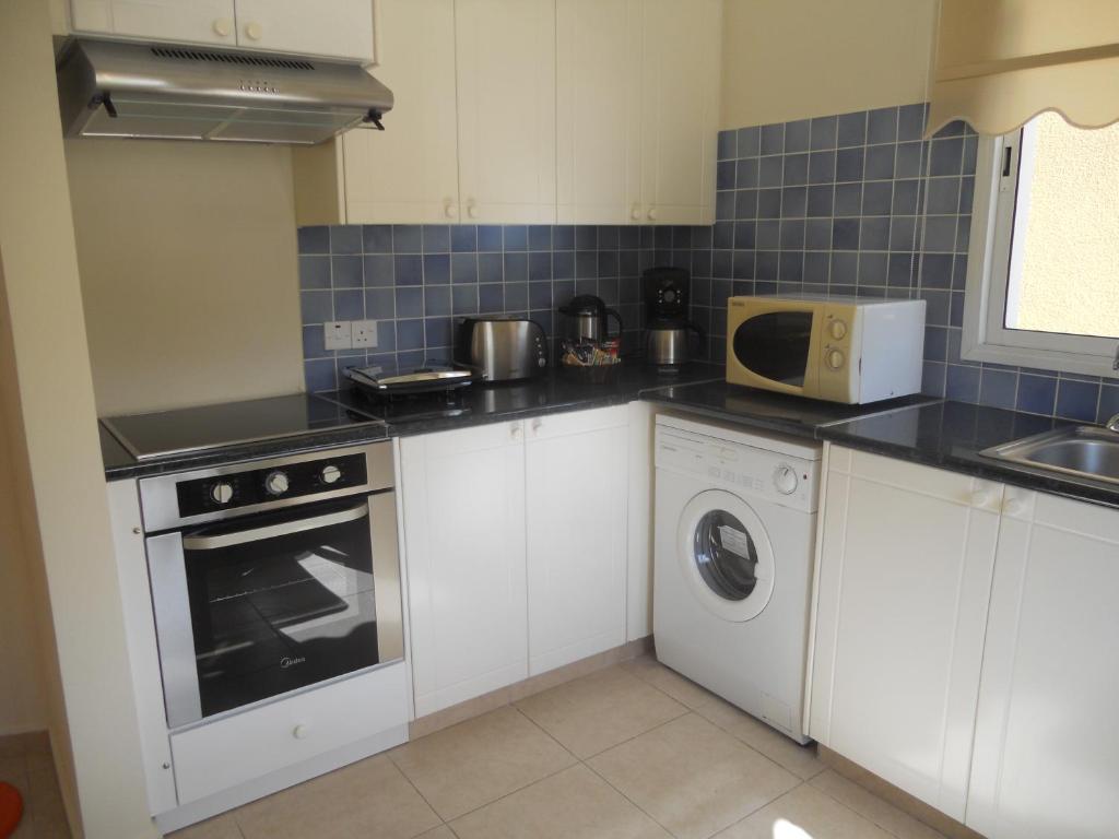 Sirena Sunrise Prestige Apartments Pafos Zewnętrze zdjęcie