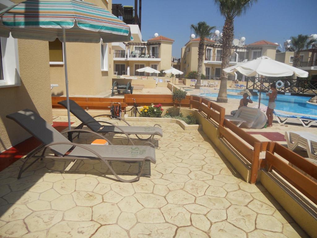 Sirena Sunrise Prestige Apartments Pafos Zewnętrze zdjęcie