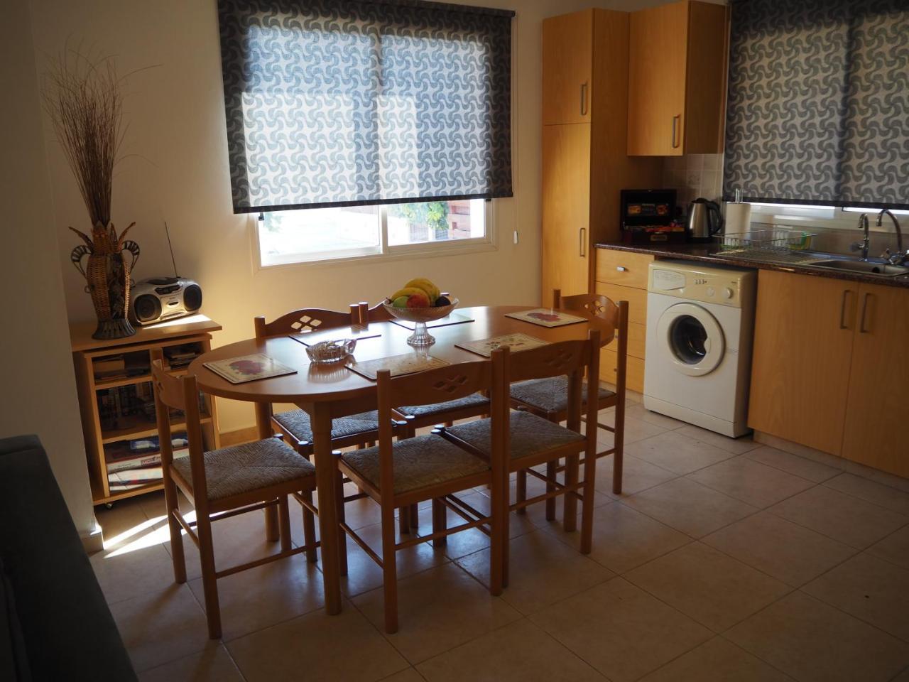 Sirena Sunrise Prestige Apartments Pafos Zewnętrze zdjęcie