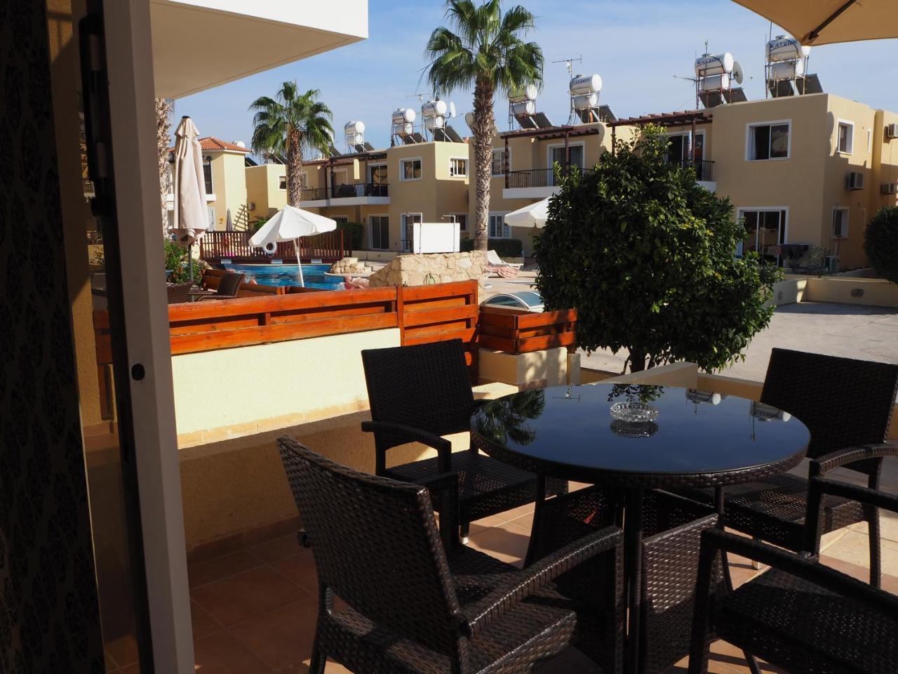 Sirena Sunrise Prestige Apartments Pafos Zewnętrze zdjęcie