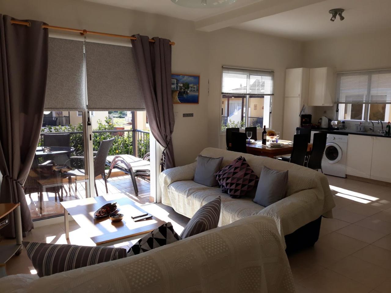 Sirena Sunrise Prestige Apartments Pafos Zewnętrze zdjęcie